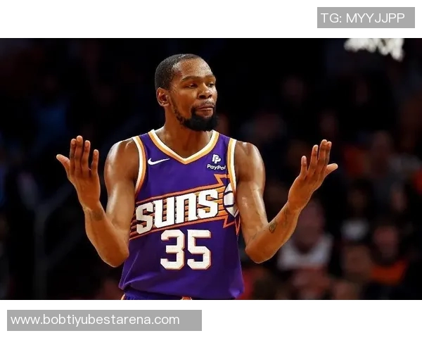 期待新赛季杜兰特得分突破990将超越大帅诺维茨基跻身历史第六位 期待新赛季杜兰特得分突破990将超越大帅诺维茨基跻身历史第六位