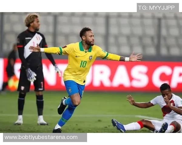 英媒报道卡拉菲奥里因髋部伤缺席下轮世预赛独自训练 英媒报道卡拉菲奥里因髋部伤缺席下轮世预赛独自训练